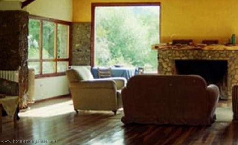 Lodges de pesca Lago Cholila Lodge