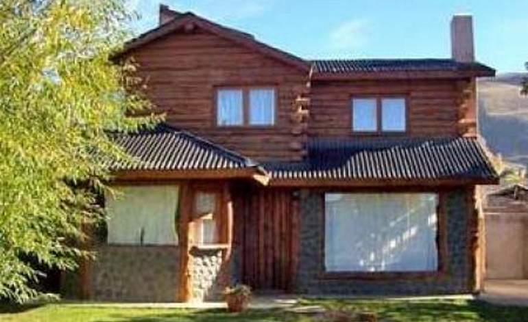 Temistocles - Cabanas / Esquel