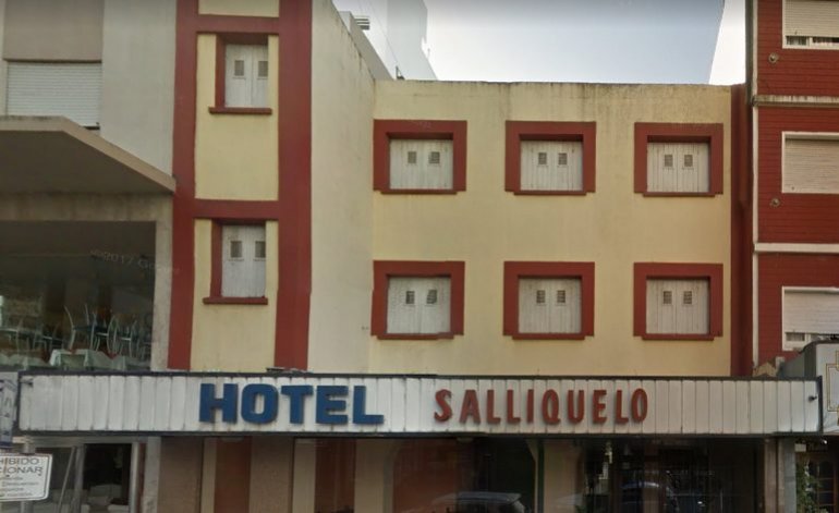 Hotel Salliquelo - Terminal de omnibus / Mar del plata